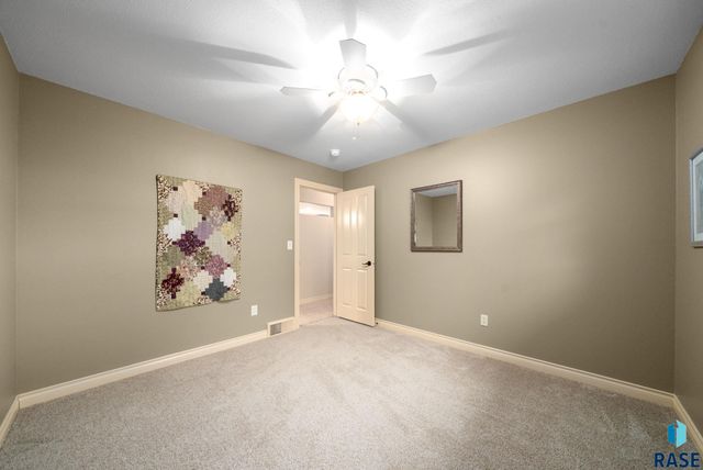 25787 N Kiwanis Ave Avenue, Renner, SD 57055