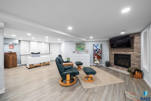 25787 N Kiwanis Ave Avenue, Renner, SD 57055