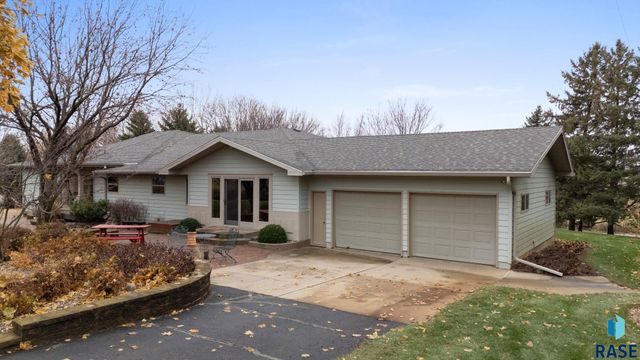 25787 N Kiwanis Ave Avenue, Renner, SD 57055