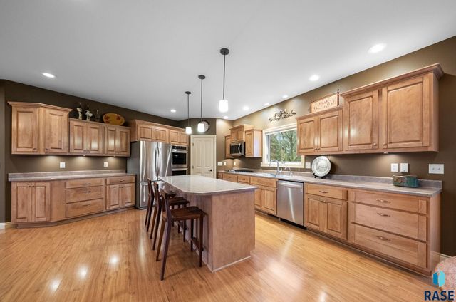 25787 N Kiwanis Ave Avenue, Renner, SD 57055