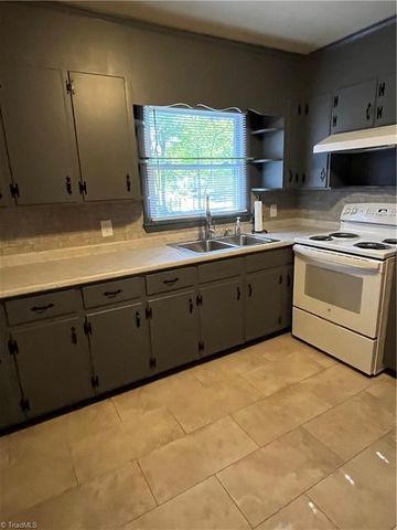 723 Virginia Street, Mayodan, NC 27027