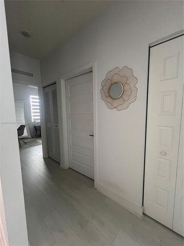 4670 NW 84th Ave 32, Doral, FL 33166