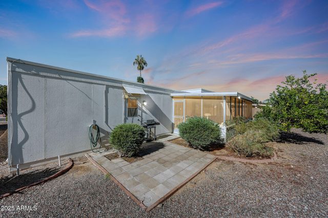 9533 W CEDAR HILL Circle N, Sun City, AZ 85351