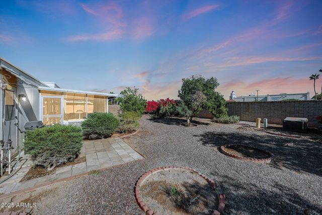 9533 W CEDAR HILL Circle N, Sun City, AZ 85351