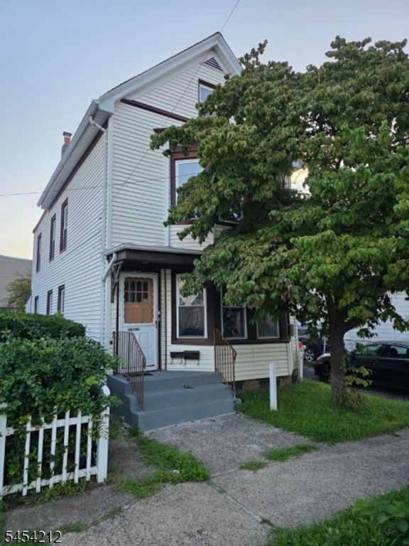 161 Ryerson Ave, Paterson City, NJ 07502 — photo 2