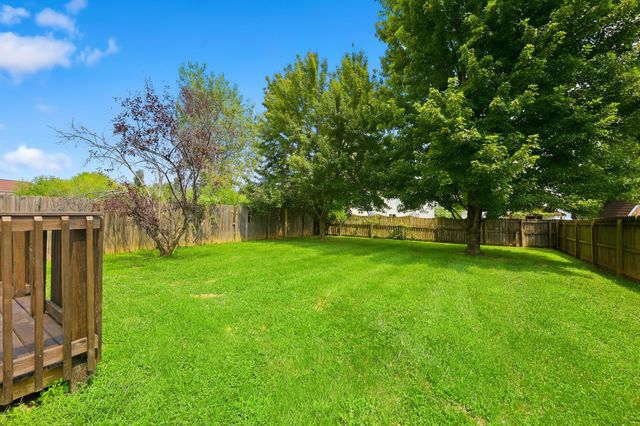 208 Timberwood Trace, Georgetown, KY 40324