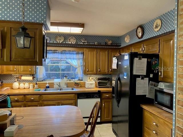 716 ALPINE STREET, Altamonte Springs, FL 32701