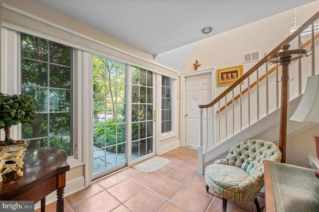 1236 DENBIGH LN, Wayne, PA 19087