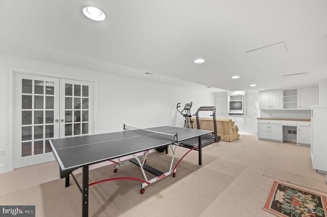 1236 DENBIGH LN, Wayne, PA 19087