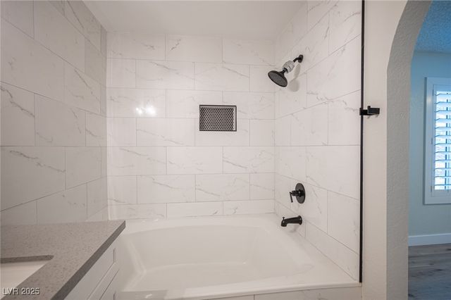 2200 South Fort Apache Road 2192, Las Vegas, NV 89117