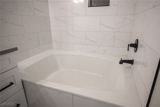 2200 South Fort Apache Road 2192, Las Vegas, NV 89117