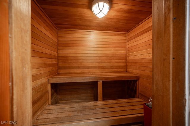 2200 South Fort Apache Road 2192, Las Vegas, NV 89117