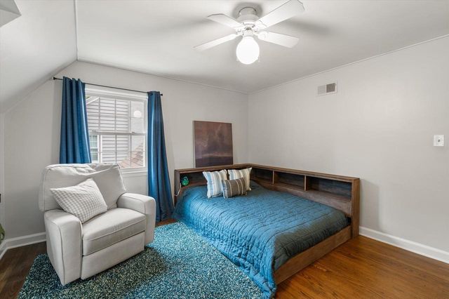 154 N 88th STREET, Wauwatosa, WI 53226
