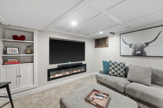 154 N 88th STREET, Wauwatosa, WI 53226