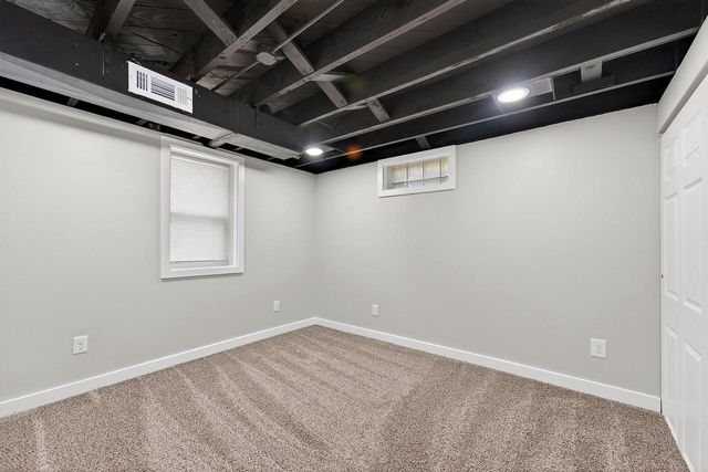 5275 N 57th STREET, Milwaukee, WI 53218