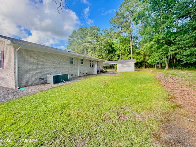 1229 Woodington Road, Kinston, NC 28504