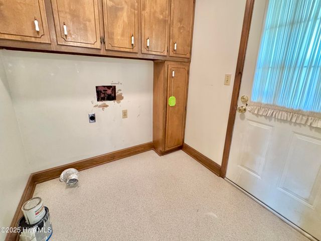 1229 Woodington Road, Kinston, NC 28504