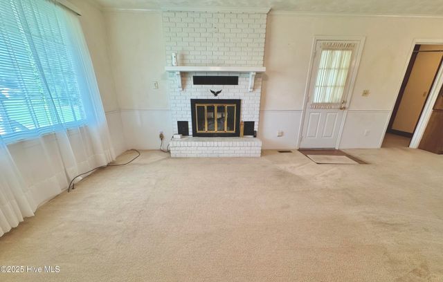 1229 Woodington Road, Kinston, NC 28504
