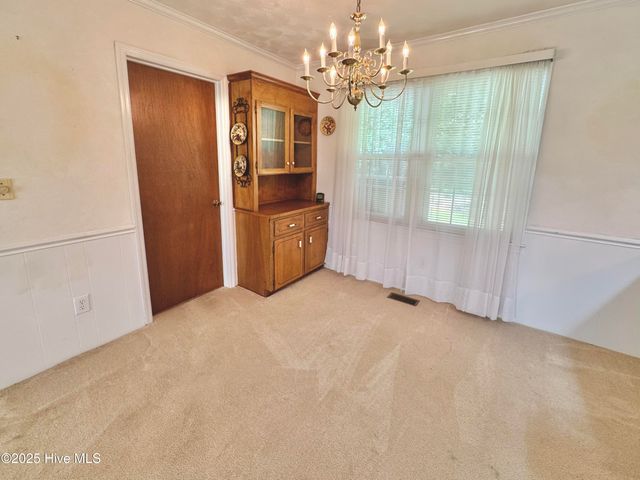 1229 Woodington Road, Kinston, NC 28504