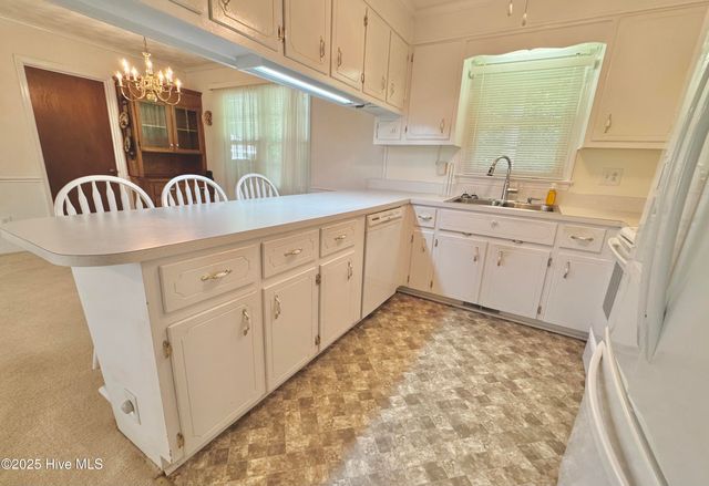 1229 Woodington Road, Kinston, NC 28504