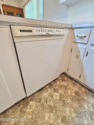 1229 Woodington Road, Kinston, NC 28504