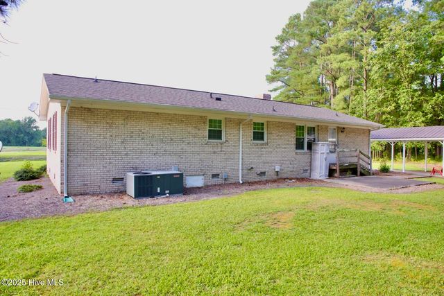 1229 Woodington Road, Kinston, NC 28504
