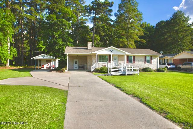 1229 Woodington Road, Kinston, NC 28504