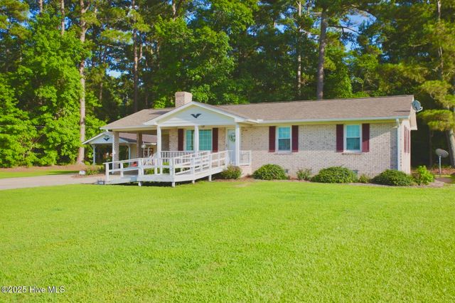 1229 Woodington Road, Kinston, NC 28504