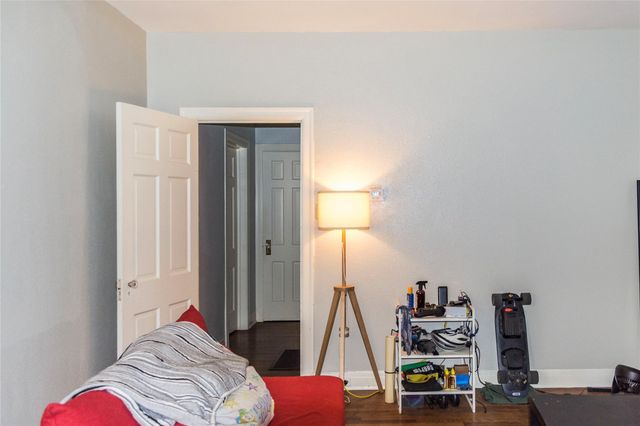 1918 Robbins PL A, Austin, TX 78705