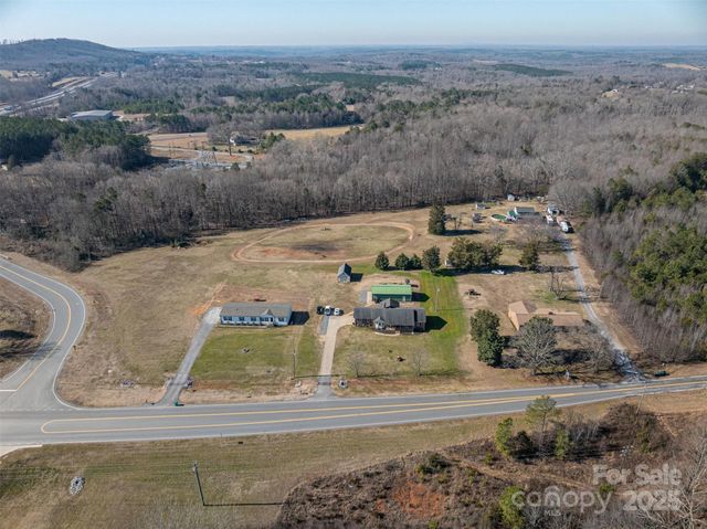 603 Tribal Road, Blacksburg, SC 29702