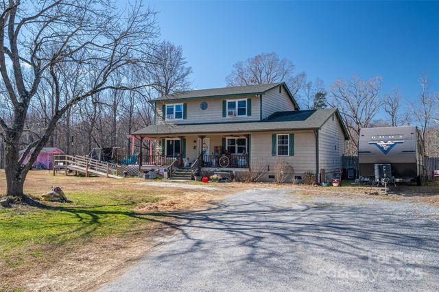 603 Tribal Road, Blacksburg, SC 29702