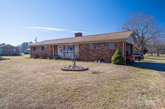 603 Tribal Road, Blacksburg, SC 29702