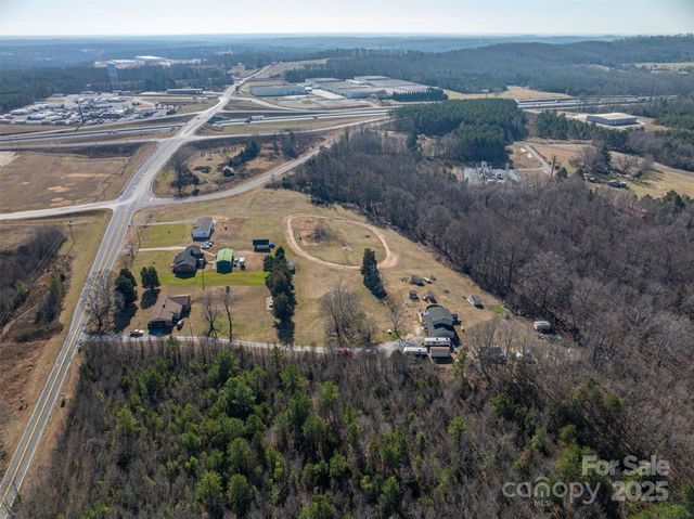 603 Tribal Road, Blacksburg, SC 29702