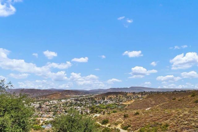 1605 Calabria Street, Santee, CA 92071