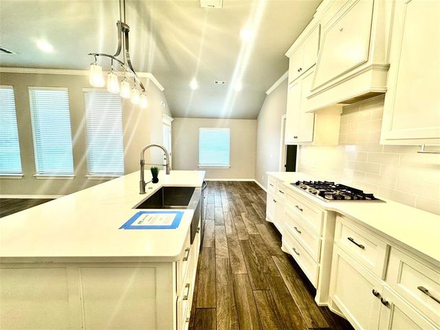 9137 NW 115th Terrace, Yukon, OK 73099