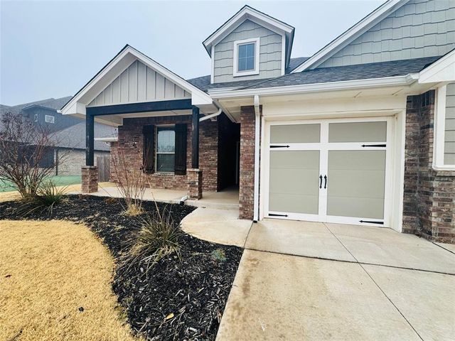 9137 NW 115th Terrace, Yukon, OK 73099