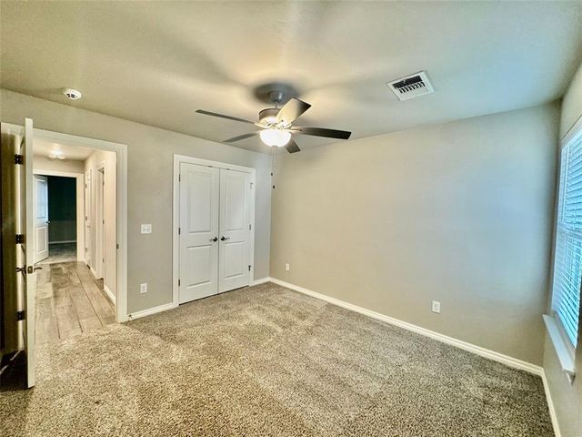 9137 NW 115th Terrace, Yukon, OK 73099