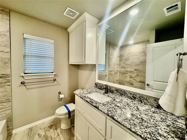 9137 NW 115th Terrace, Yukon, OK 73099