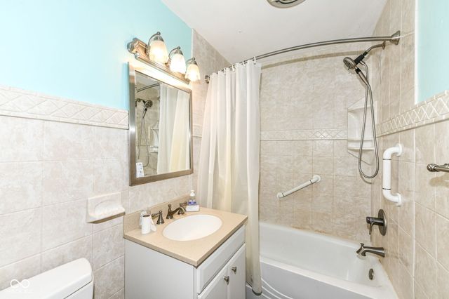 1625 E 110th Street, Carmel, IN 46280