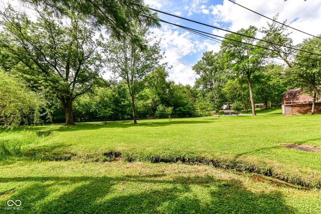 1625 E 110th Street, Carmel, IN 46280