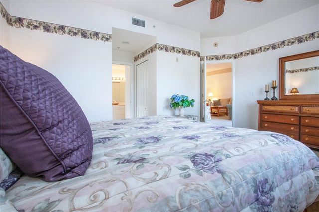 5300 HYLAND HILLS AVENUE U2016, Sarasota, FL 34241