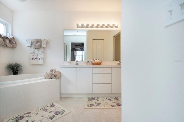 5300 HYLAND HILLS AVENUE U2016, Sarasota, FL 34241