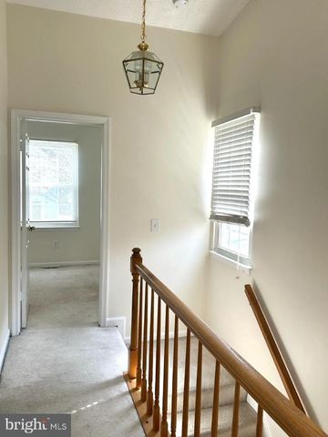 898 BAYRIDGE DR, Gaithersburg, MD 20878