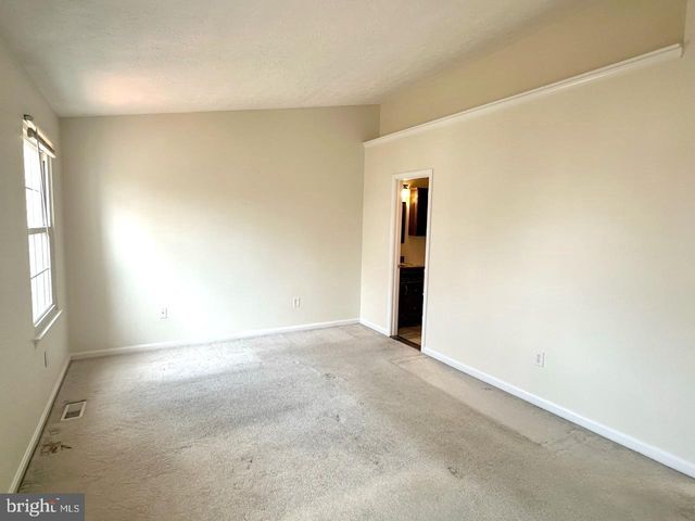 898 BAYRIDGE DR, Gaithersburg, MD 20878