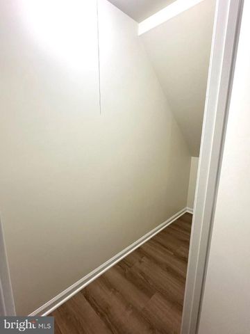 898 BAYRIDGE DR, Gaithersburg, MD 20878