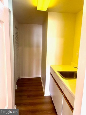 898 BAYRIDGE DR, Gaithersburg, MD 20878