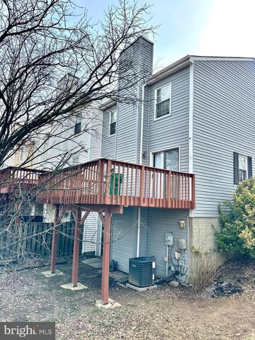 898 BAYRIDGE DR, Gaithersburg, MD 20878