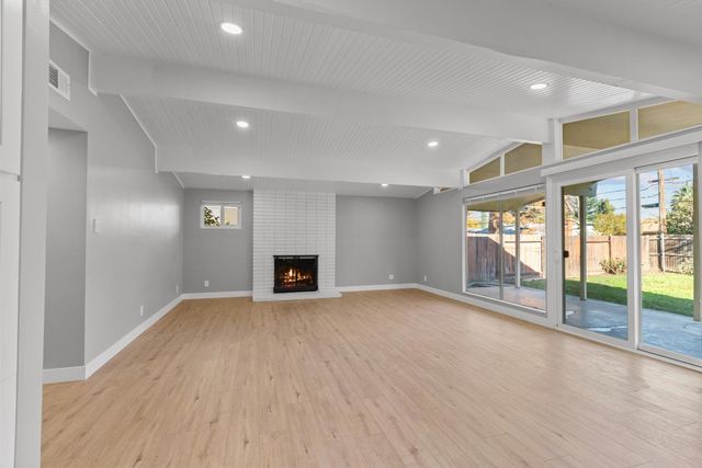 2629 La Loma Dr, Rancho Cordova, CA 95670