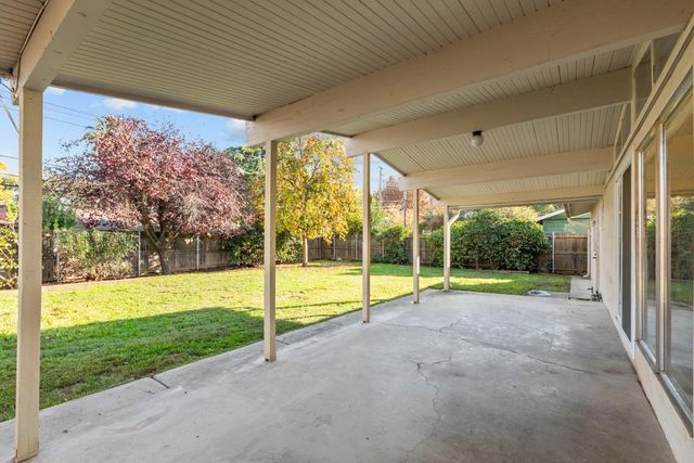 2629 La Loma Dr, Rancho Cordova, CA 95670