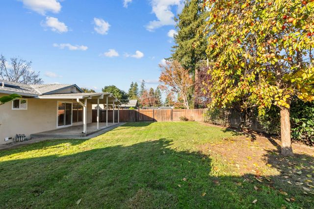 2629 La Loma Dr, Rancho Cordova, CA 95670